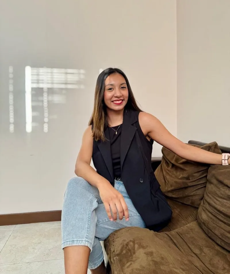 Camila Reyes — psicóloga licenciada Mente Sana (Autoestima y vínculos)